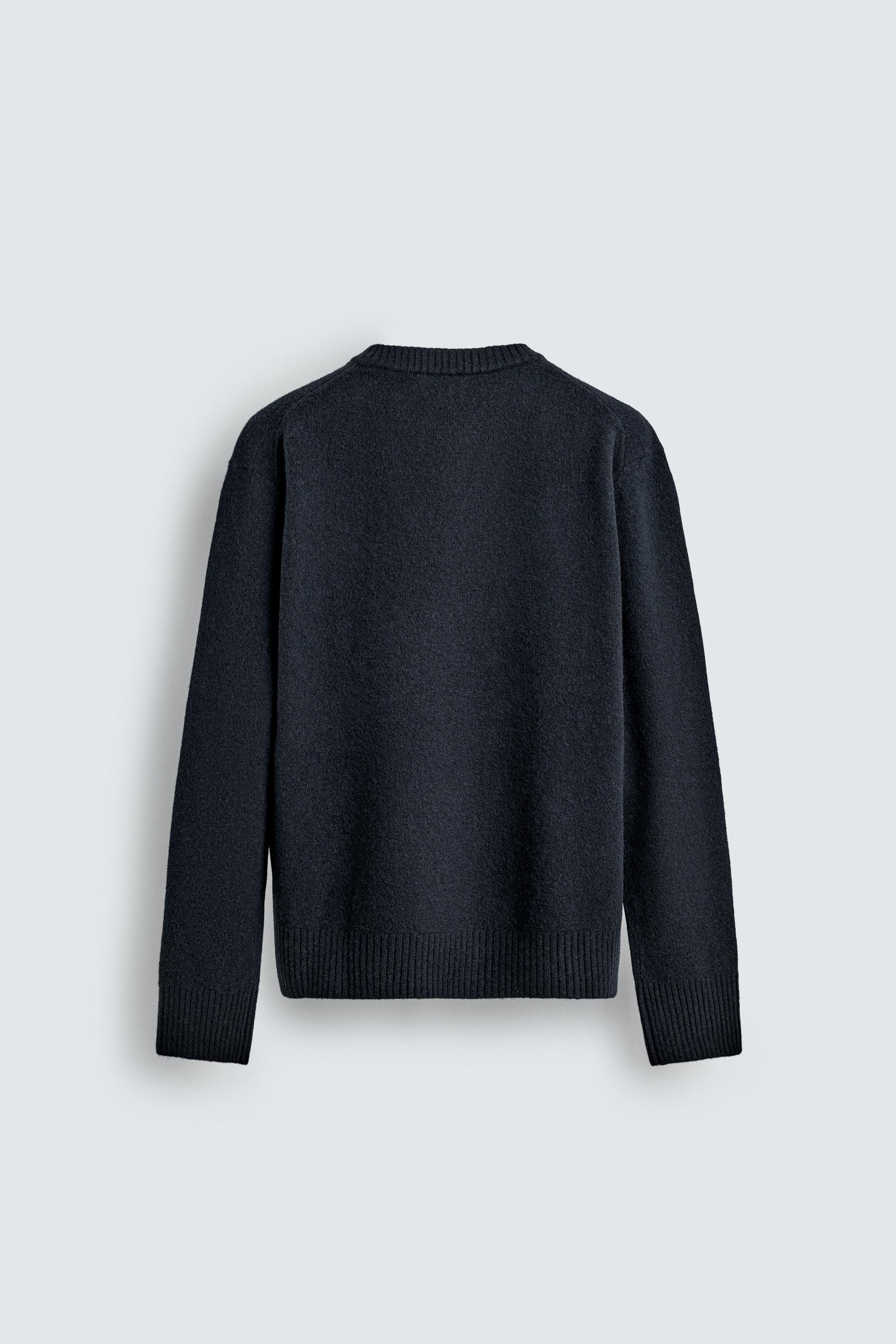 WOOL V-NECK JUMPER AARON LEVINE X ZARA